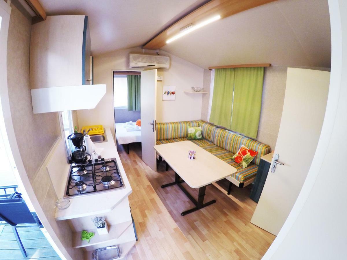 Accommodation Suzy Zadar Extérieur photo