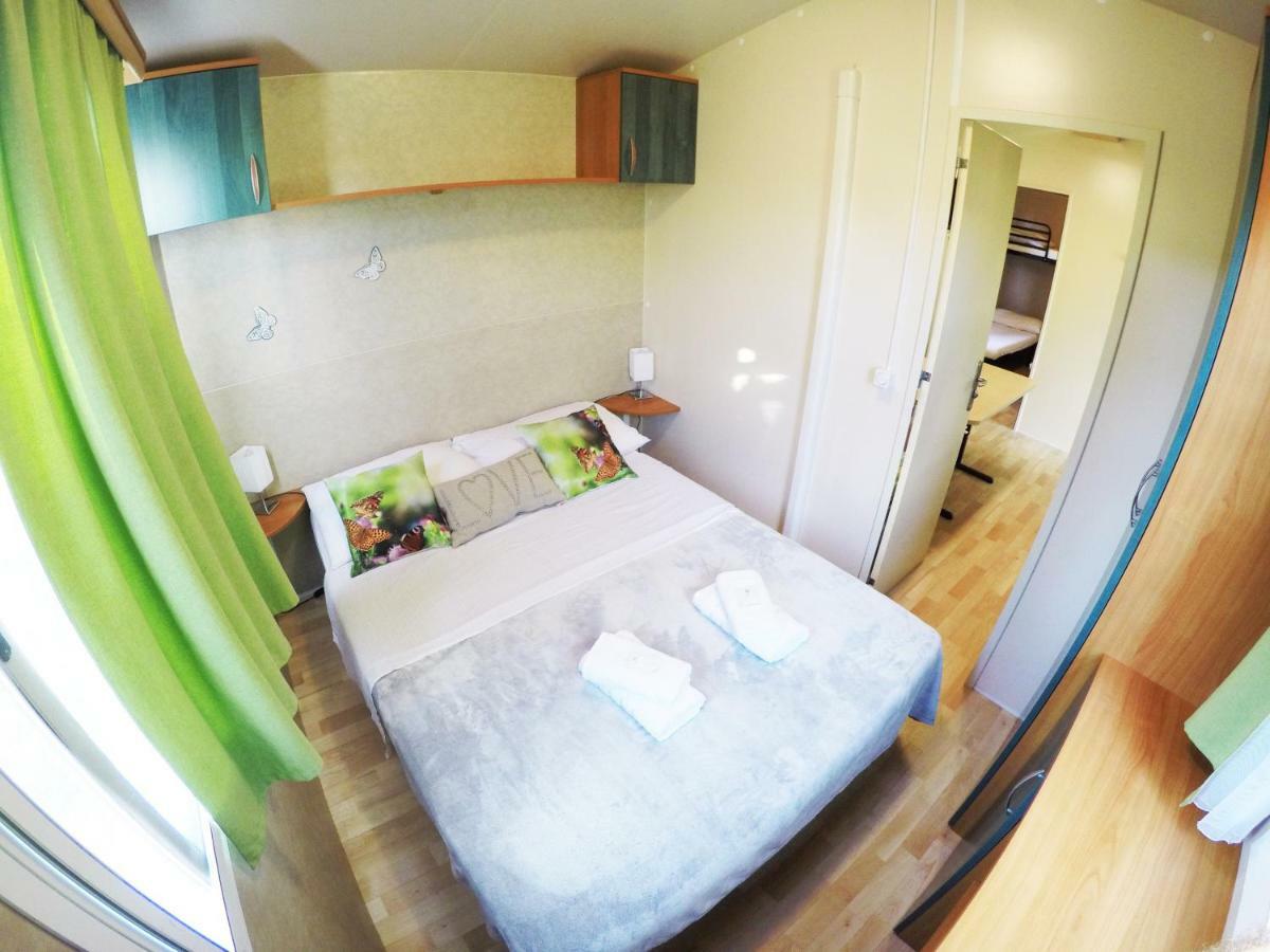 Accommodation Suzy Zadar Extérieur photo