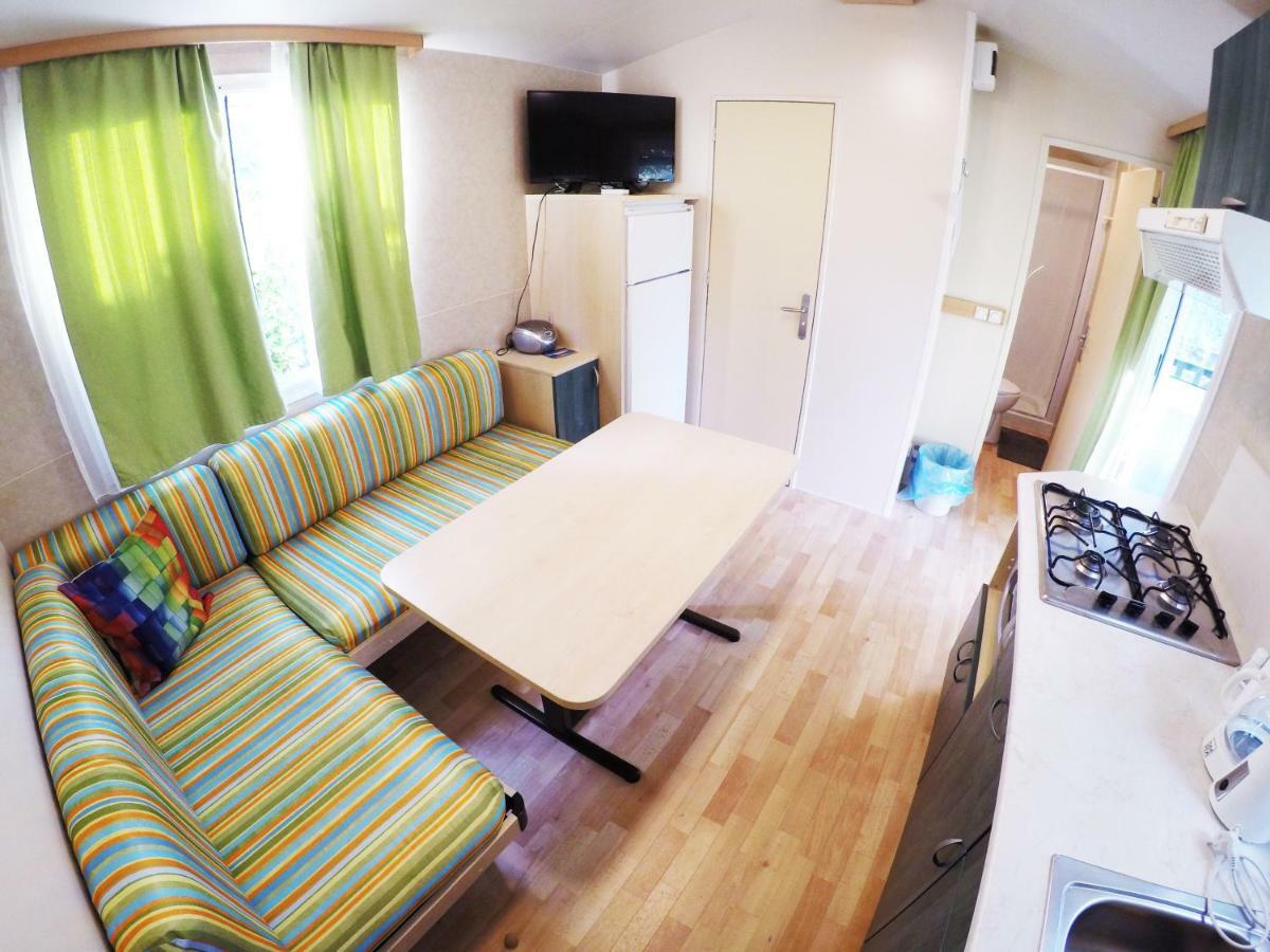 Accommodation Suzy Zadar Extérieur photo